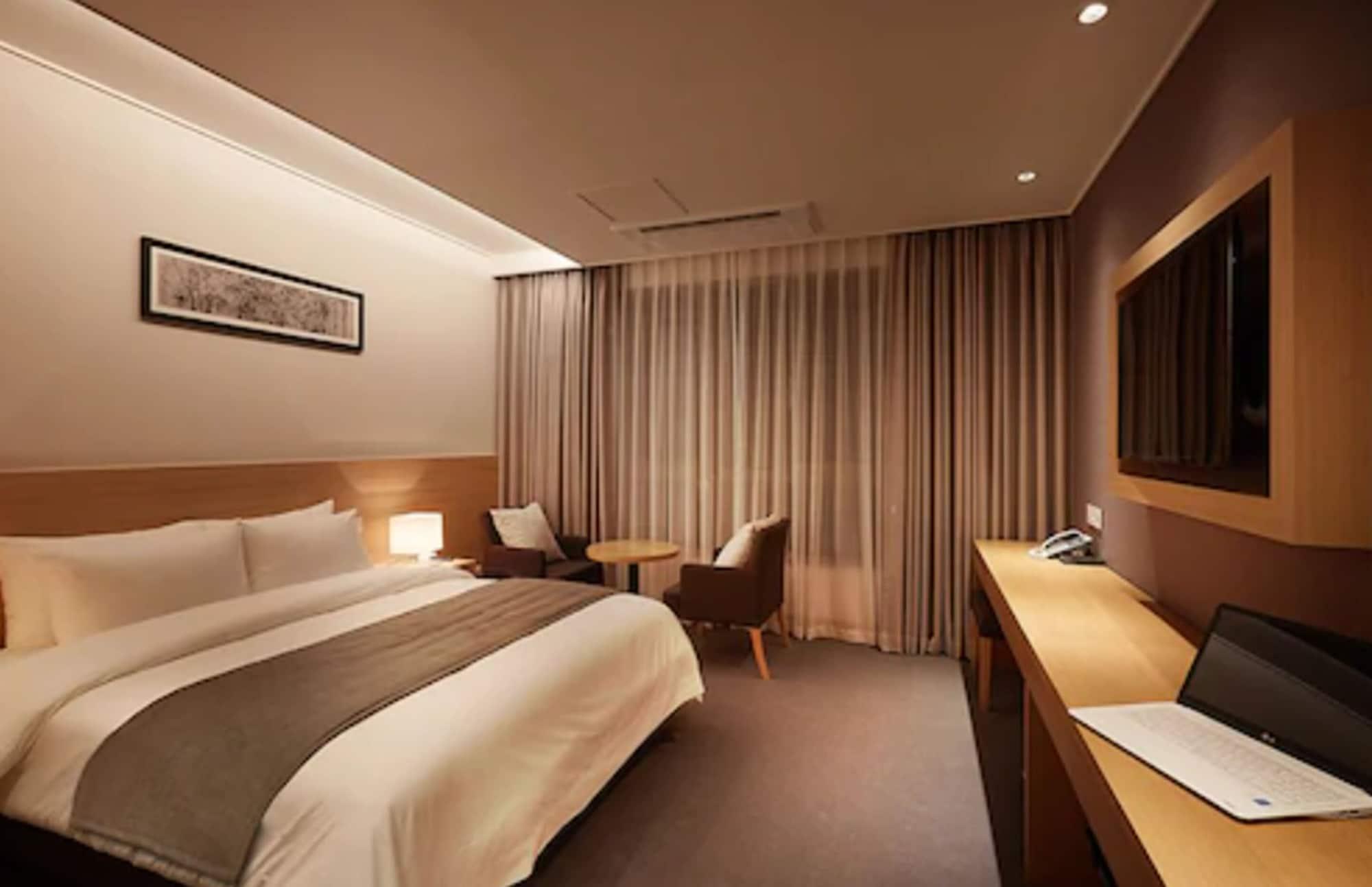 Osong H Hotel Sejong City Cheongju Exteriör bild