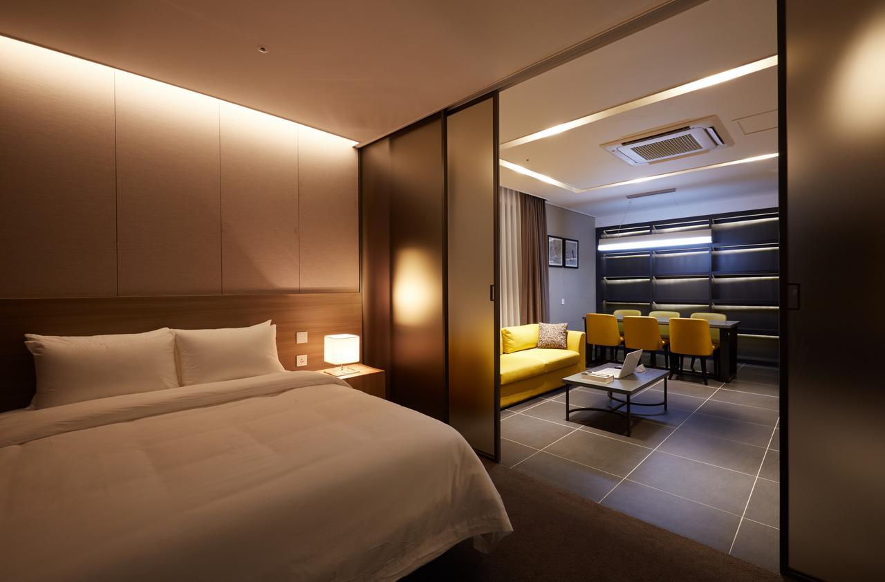 Osong H Hotel Sejong City Cheongju Exteriör bild
