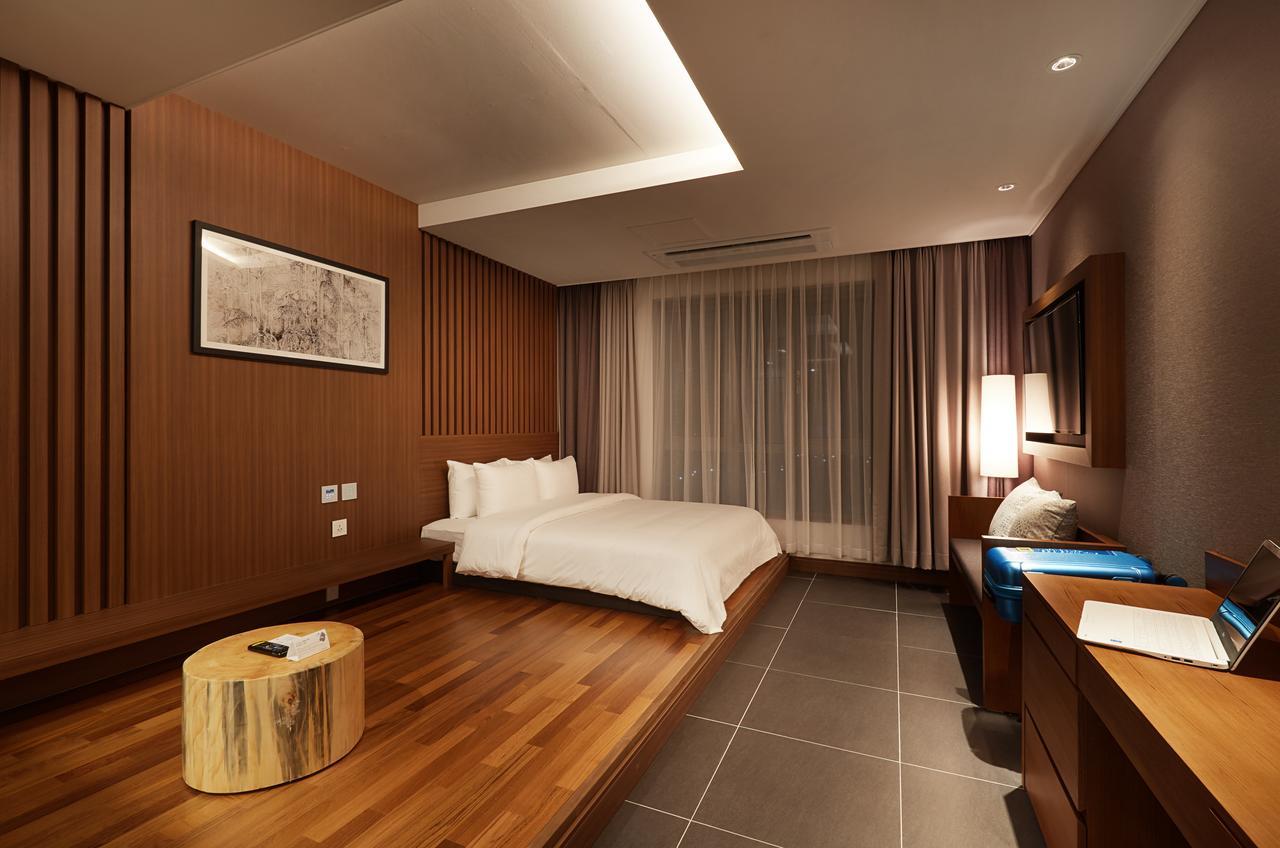 Osong H Hotel Sejong City Cheongju Exteriör bild