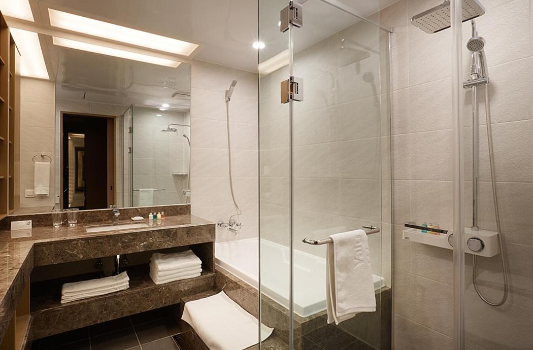 Osong H Hotel Sejong City Cheongju Exteriör bild